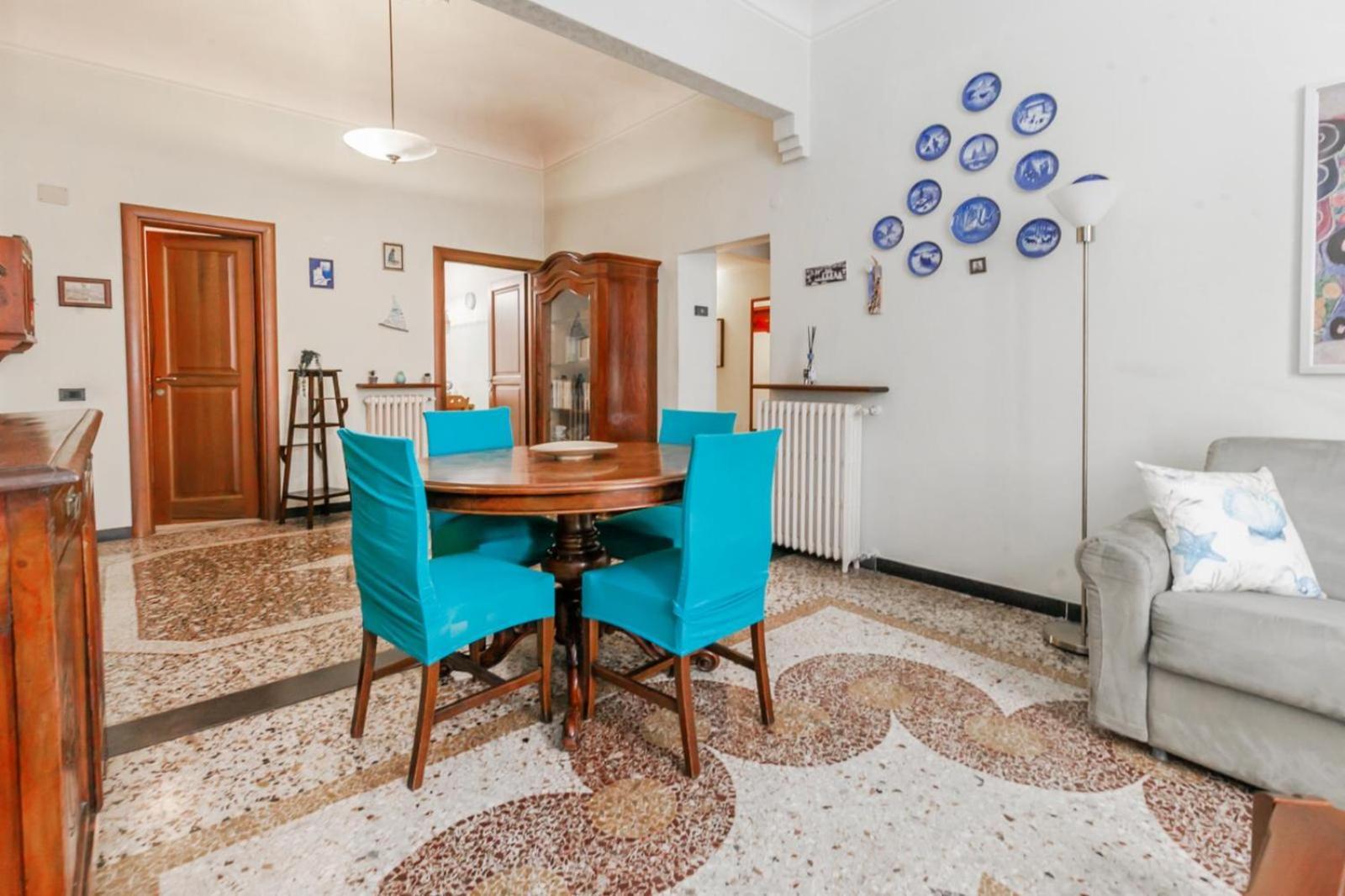 "Ca Niella" Art And Fun 9 Minutes From The Sea Apartamento Savona Exterior foto