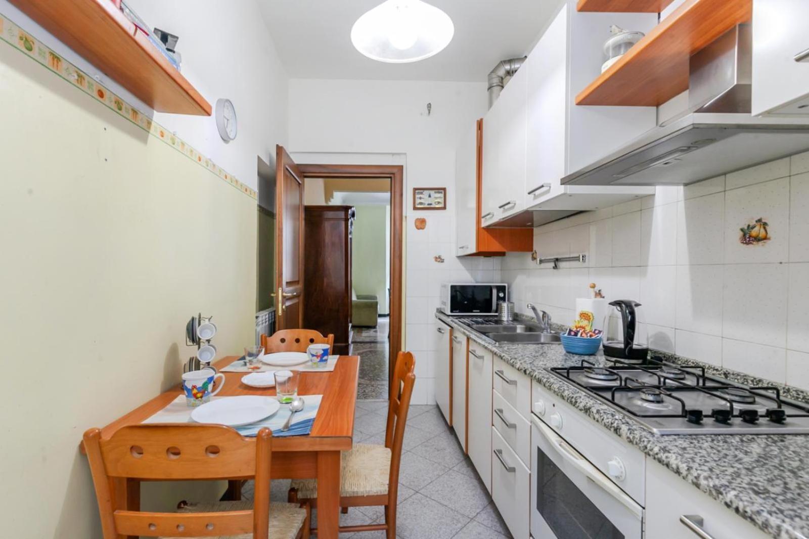 "Ca Niella" Art And Fun 9 Minutes From The Sea Apartamento Savona Exterior foto