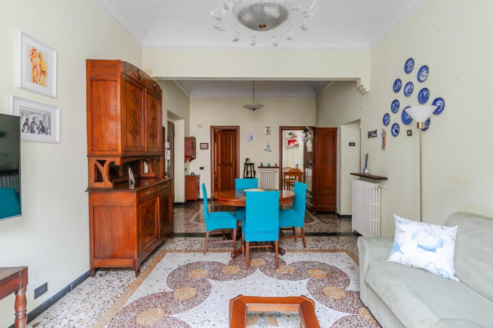 "Ca Niella" Art And Fun 9 Minutes From The Sea Apartamento Savona Exterior foto